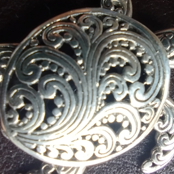 Bali Legacy Sterling Silver Filigree Sea Turtle Pendant - Picture 7 of 16